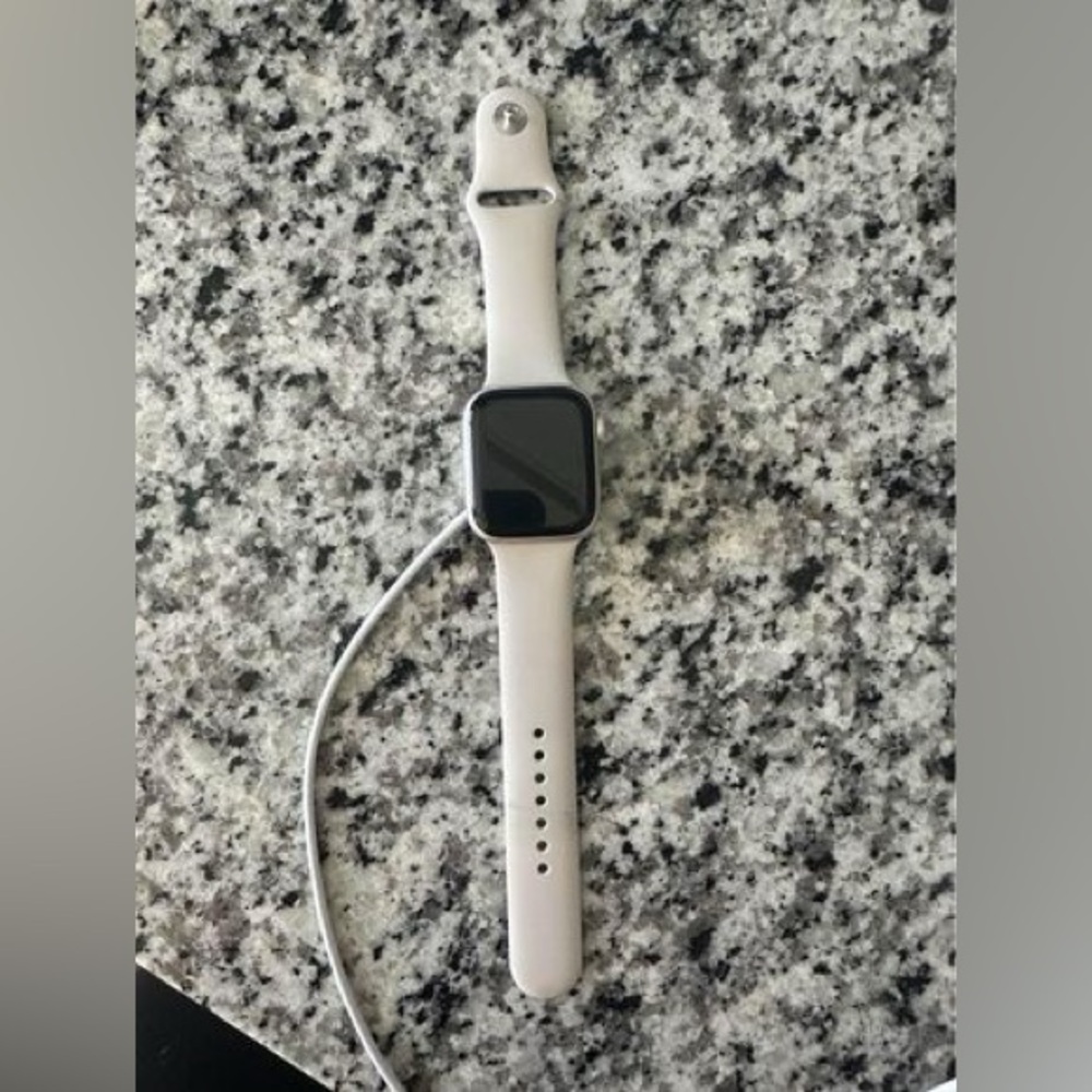 Apple Watch 7